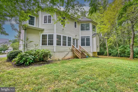 11655 Bachelors Hope Ct, Swan Point, MD 20645 photo 5
