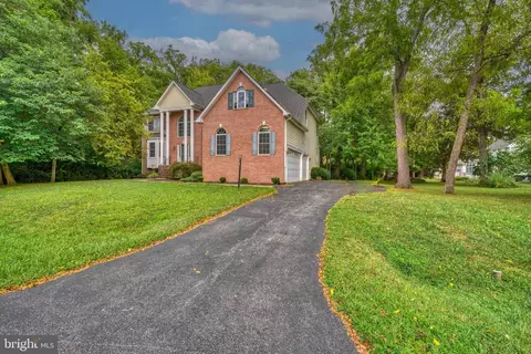 11655 Bachelors Hope Ct, Swan Point, MD 20645 photo 3