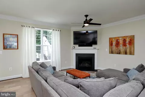 165 Buckeye Cir, La Plata, MD 20646 photo 32