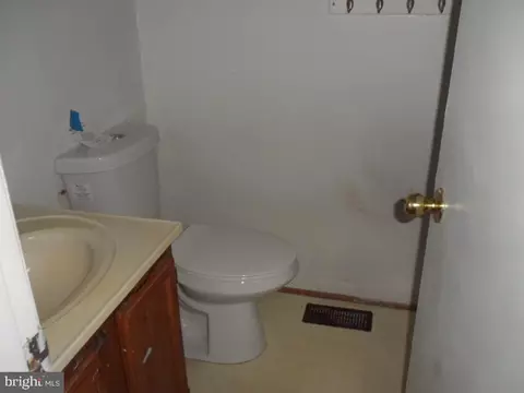 4436 Eagle Ct, Waldorf, MD 20603 photo 7