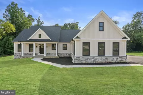 5911 Grasmere Ct, Hughesville, MD 20637