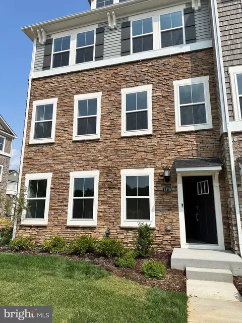 4119 Hatley Pl, White Plains, MD 20695
