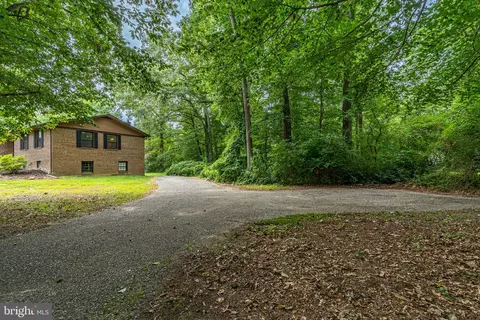 3680 Forest View Dr, Waldorf, MD 20601 photo 30