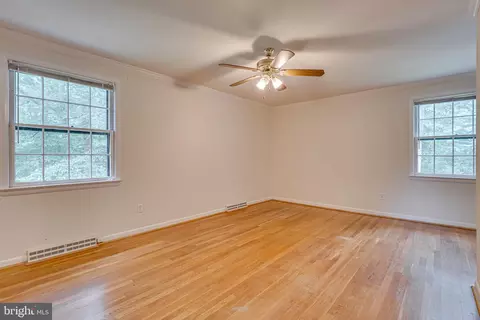 3680 Forest View Dr, Waldorf, MD 20601 photo 16