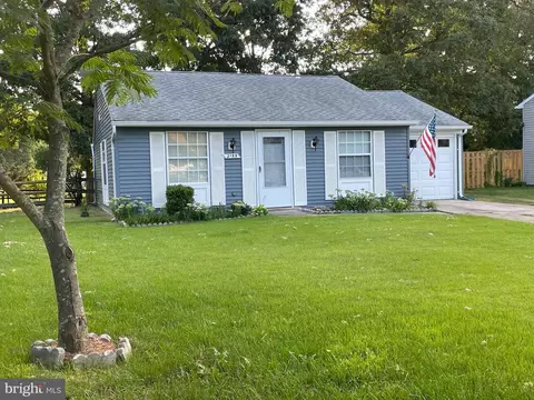 2155 Freemantle Ct, Waldorf, MD 20602