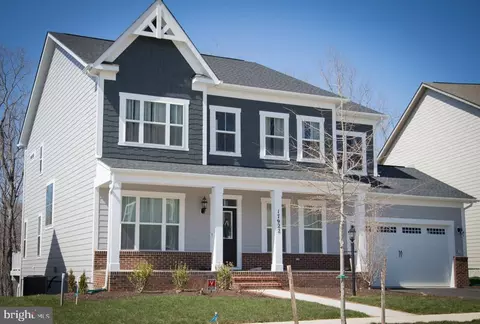 11516 Beacon Hill Ct, Swan Point, MD 20645