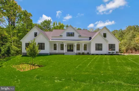 4661 Leaning Pine Pl, La Plata, MD 20646