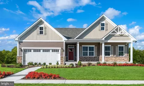 16463 Catherine Woods Ct, Hughesville, MD 20637