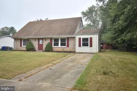 1007 Floyd Ave, Waldorf, MD 20602 photo 3