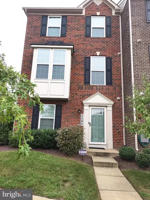 5595 Barnstormers Ln, Waldorf, MD 20602