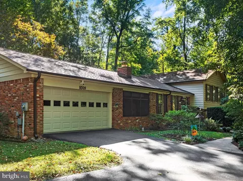 9309 Farewell Ct, La Plata, MD 20646