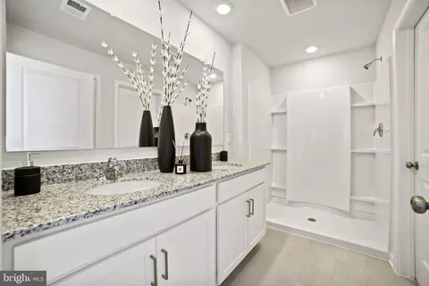 175 Charming Forest Ave, La Plata, MD 20646 photo 17