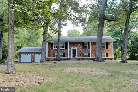 4332 Columbia Park Rd, Pomfret, MD 20675