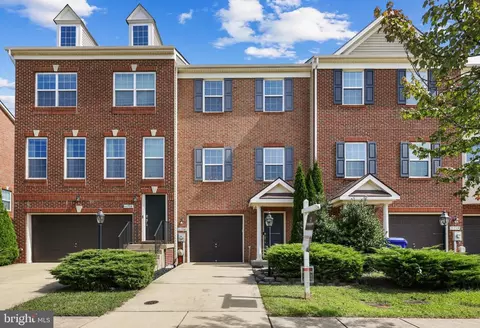 11708 Palm Desert Pl, Waldorf, MD 20602