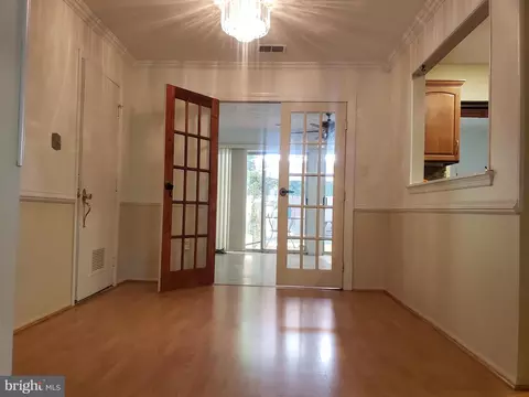 21 Sandra Ct, Indian Head, MD 20640