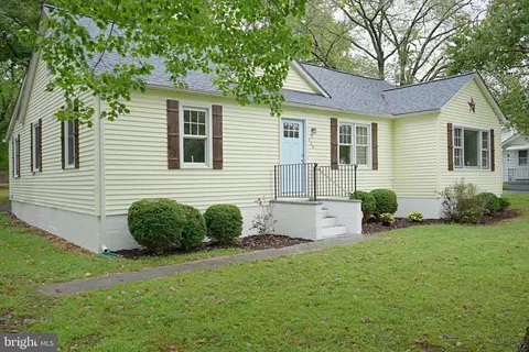 204 W Hawthorne, La Plata, MD 20646
