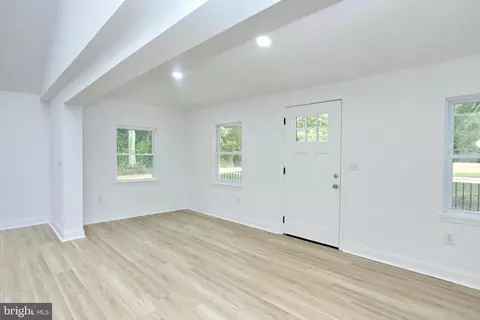 5985 Cockerham Pl, La Plata, MD 20646 photo 4