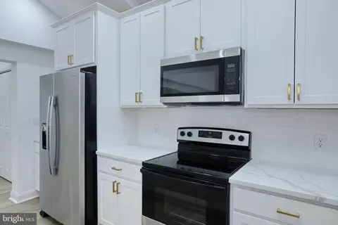 5985 Cockerham Pl, La Plata, MD 20646 photo 11