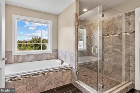 15841 Chalice Vine Ct, Hughesville, MD 20637