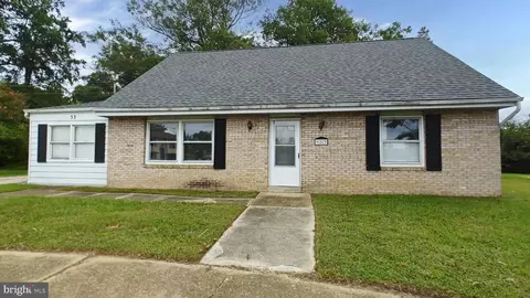 953 Chandler Ct, Waldorf, MD 20602