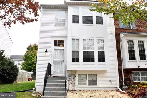 2720 Albermarle Pl, Waldorf, MD 20601
