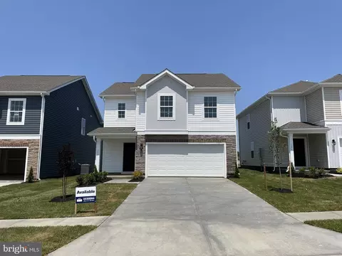 167 Charming Forest Ave, La Plata, MD 20646