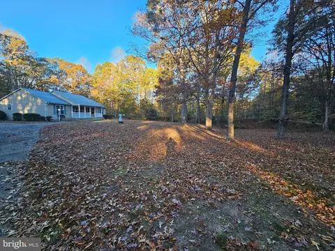 5015 Clear Valley Pl, Brandywine, MD 20613 photo 2