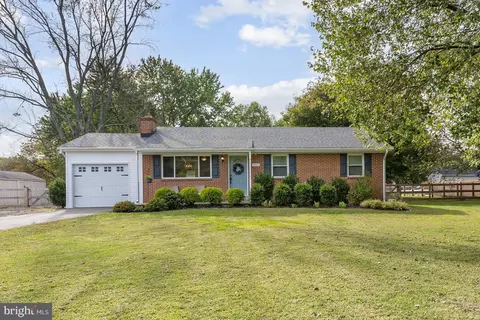 9623 Oriole Ln, Bel Alton, MD 20611