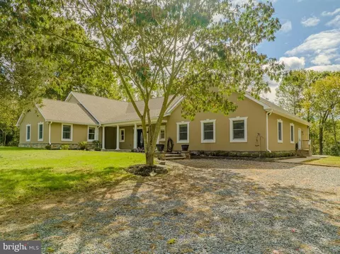 12343 Helen Fowlers Pl, Hughesville, MD 20637