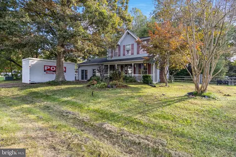 2543 Charter Oak Dr, Waldorf, MD 20601