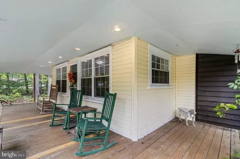 5870 Bumpy Oak Rd, La Plata, MD 20646 photo 3