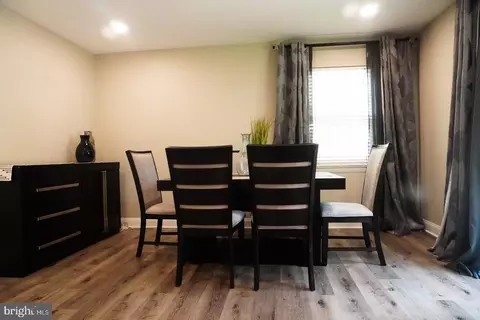2765 Gill Ct, Waldorf, MD 20602
