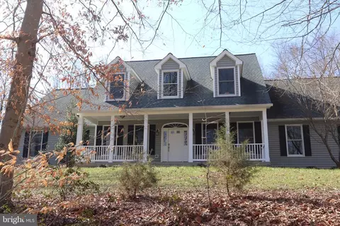 8765 Dominion Pl, Welcome, MD 20693