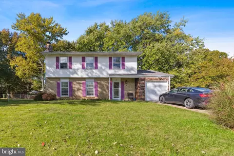19 Bellew Ct, Waldorf, MD 20602