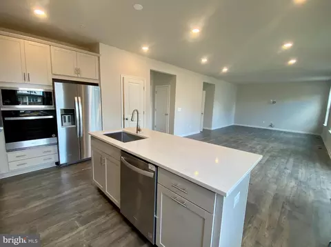 9910 Obin Ln, Waldorf, MD 20601