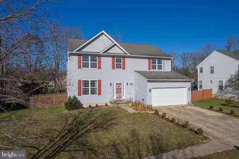 2415 Keystone Dr, Waldorf, MD 20601