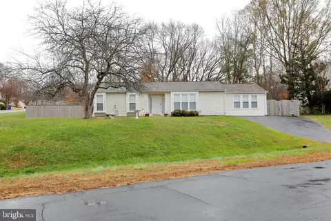 8813 Silverleaf St, Waldorf, MD 20603