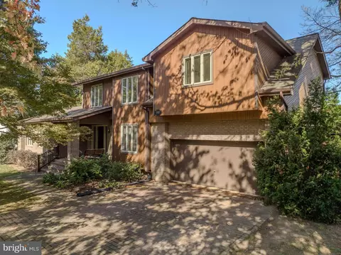 11910 Limestone Ct, Swan Point, MD 20645 photo 3
