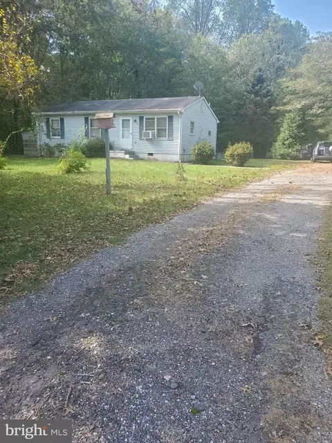 7665 Smoot Dr, Charlotte Hall, MD 20622