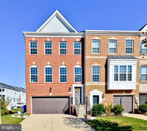 5425 Spotswood Pl, White Plains, MD 20695