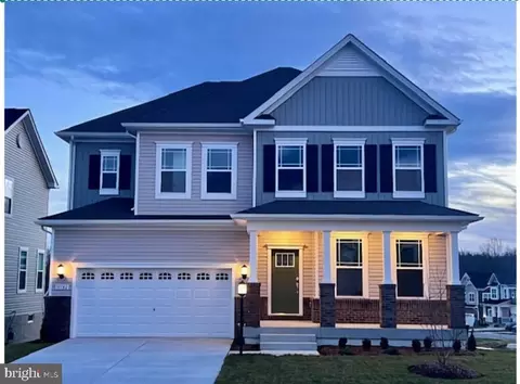 11782 Seamus Heaney Ct, White Plains, MD 20695