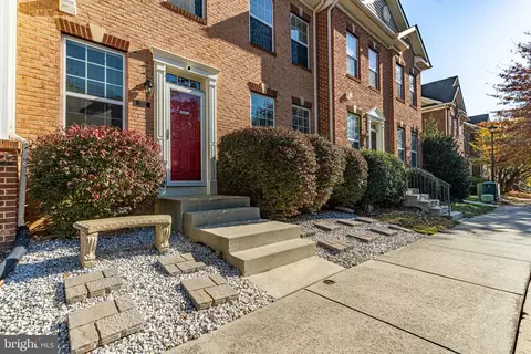 132 Tall Grass Ln, La Plata, MD 20646