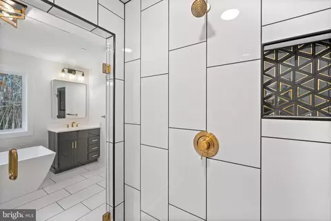 8290 Warren Dr, Pomfret, MD 20675 photo 31