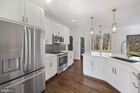 8290 Warren Dr, Pomfret, MD 20675 photo 12