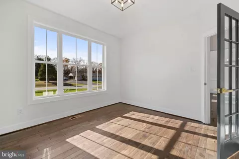 8290 Warren Dr, Pomfret, MD 20675 photo 8