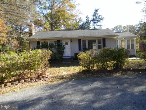 6015 Port Tobacco Rd, Indian Head, MD 20640