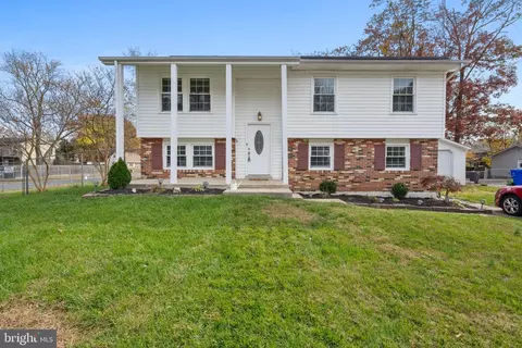 79 Garner Ave, Waldorf, MD 20602