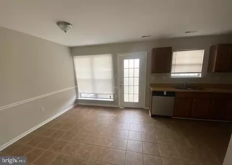 4354 Eagle Ct, Waldorf, MD 20603 photo 4
