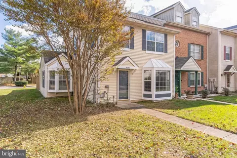 6103 Red Squirrel Pl, Waldorf, MD 20603 photo 2