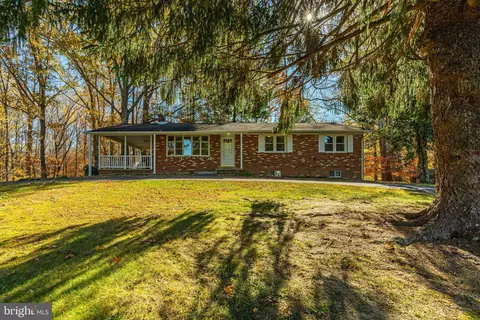 13433 Jenkins Farm Rd, Bryantown, MD 20617
